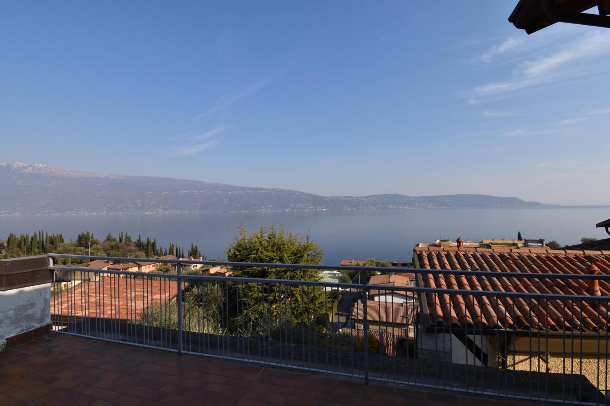 Casa Angela With View On Garda Lake Toscolano Maderno Bagian luar foto