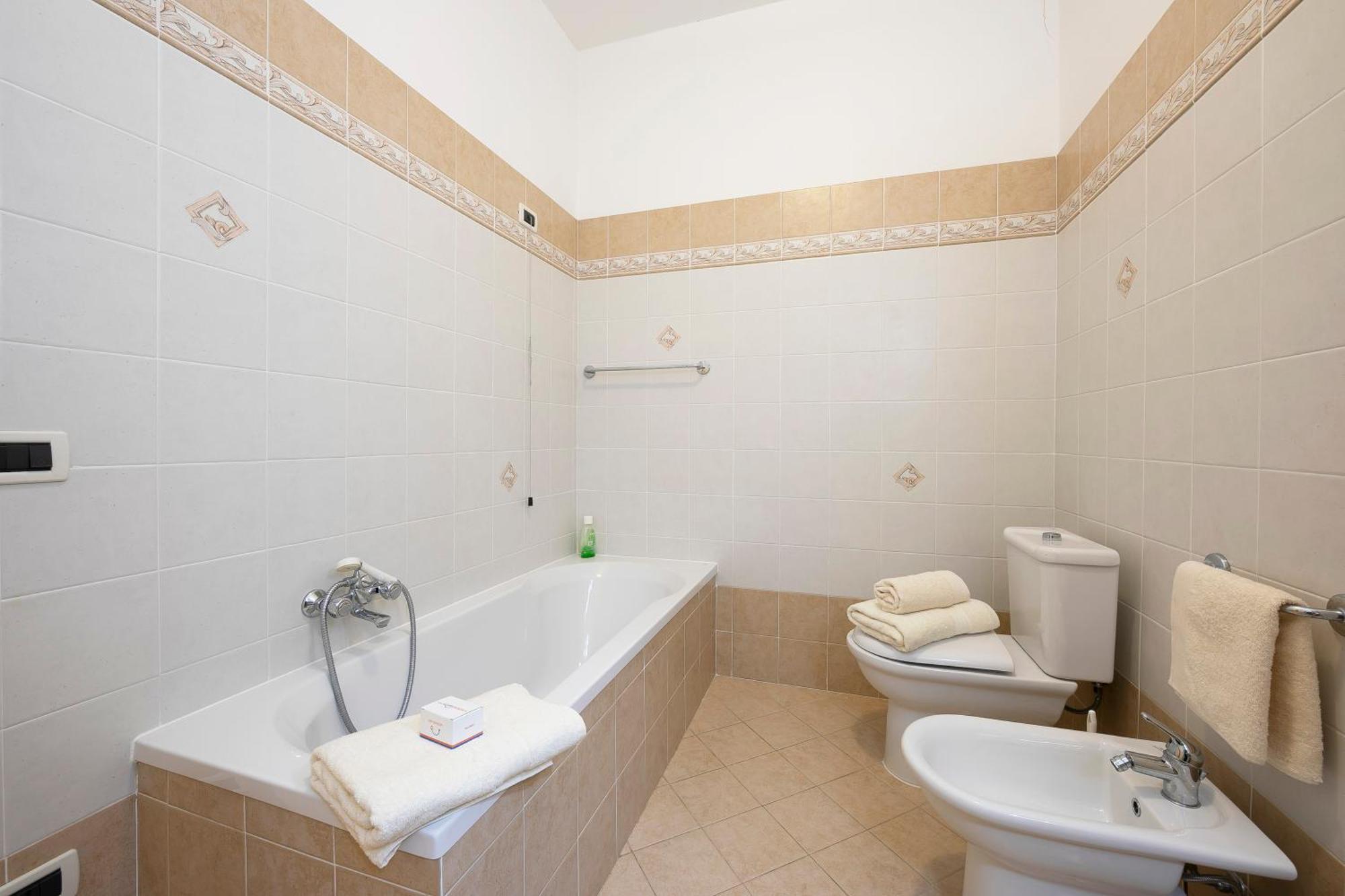 Casa Angela With View On Garda Lake Toscolano Maderno Bagian luar foto